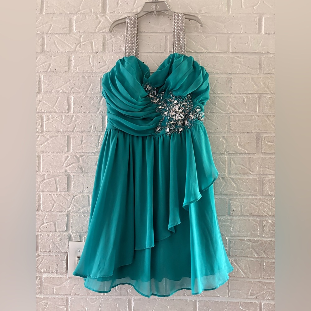 Darling Teal Formal Dress with Beading 13/14